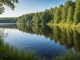 Källtorpssjön – en gömd pärla för vandring och äventyr illustration